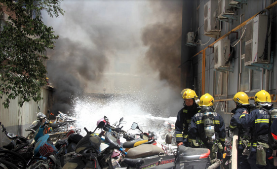 车充安：郑州电动车火灾3死4伤，电动车引发火灾